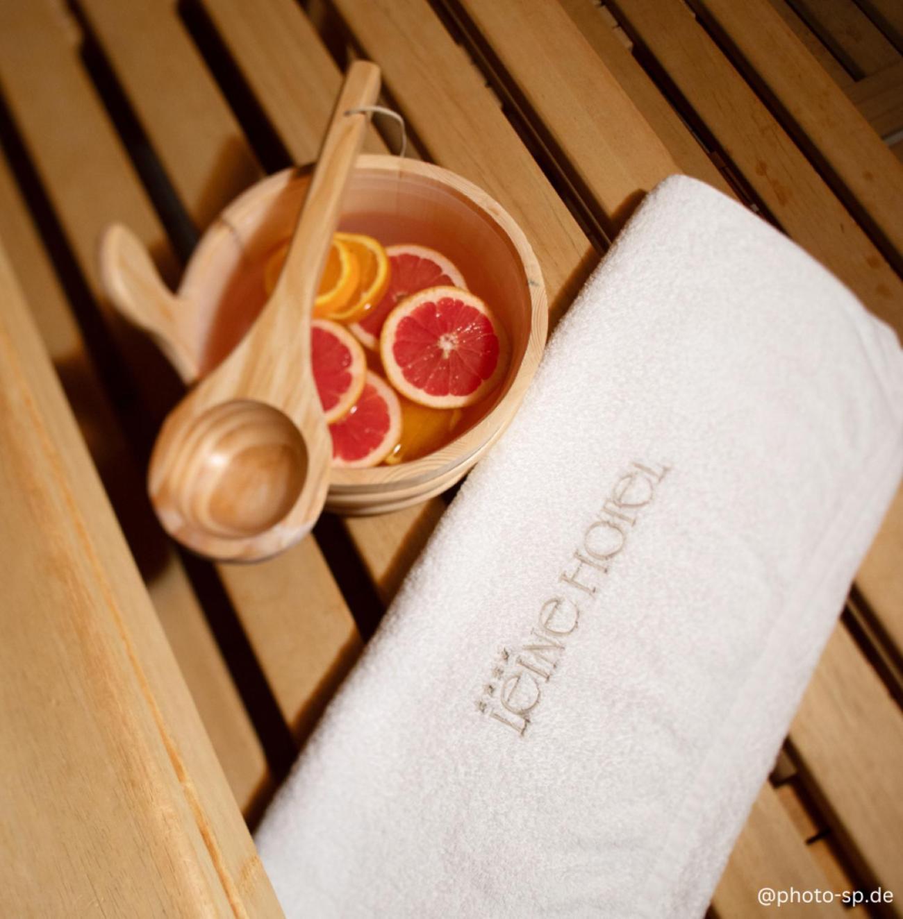 Leine Hotel Pattensen Εξωτερικό φωτογραφία