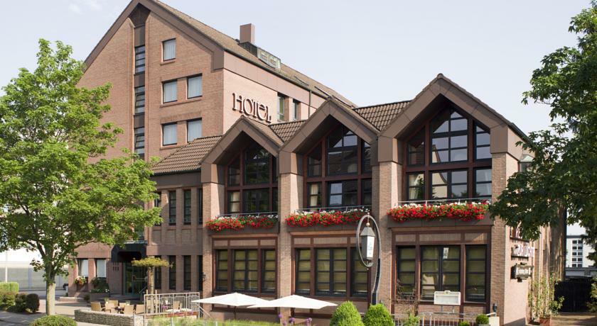 Leine Hotel Pattensen Εξωτερικό φωτογραφία