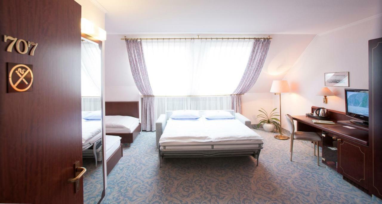 Leine Hotel Pattensen Δωμάτιο φωτογραφία